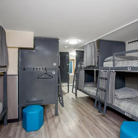 Jasper Downtown Hostel-3